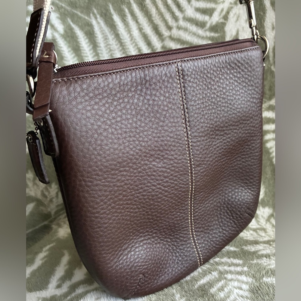 COACH Bag,Coach Pebbled Leather Crossbody Bag in Dark Brown with Silver Hardware - Picture 2 of 14